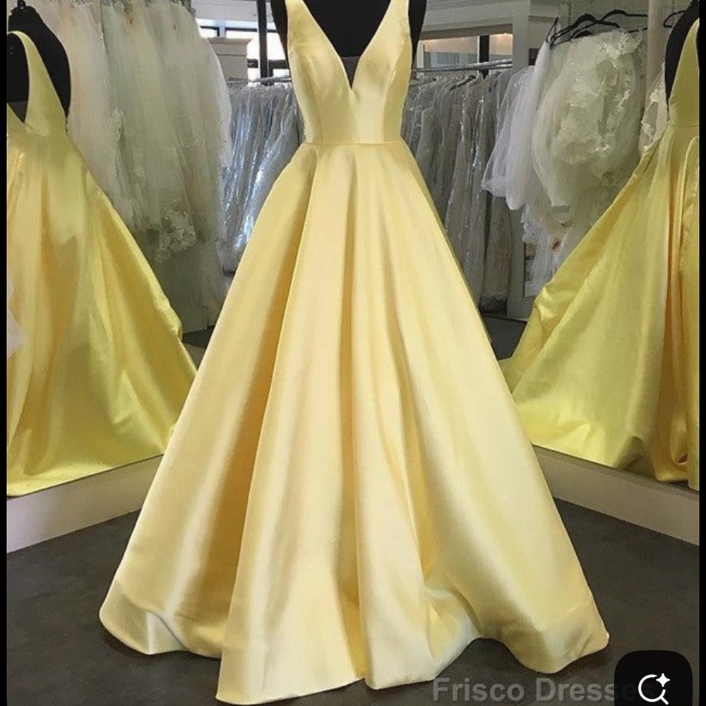 Stunning Yellow Prom Dress